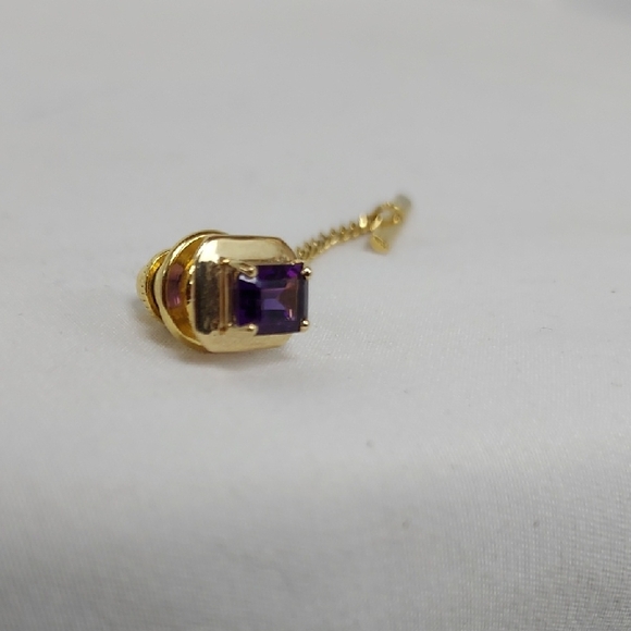 amethyst tie tack